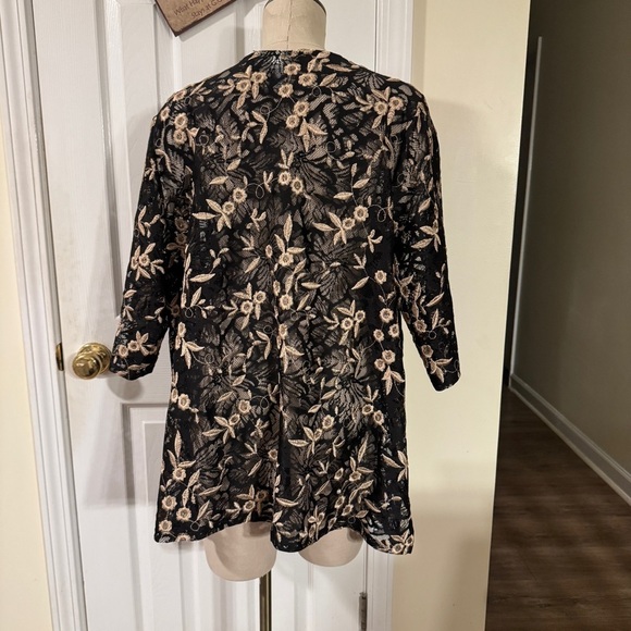 Catherines 2XWP Petite Black Floral Lace Kimono Jacket Duster - Picture 3 of 7